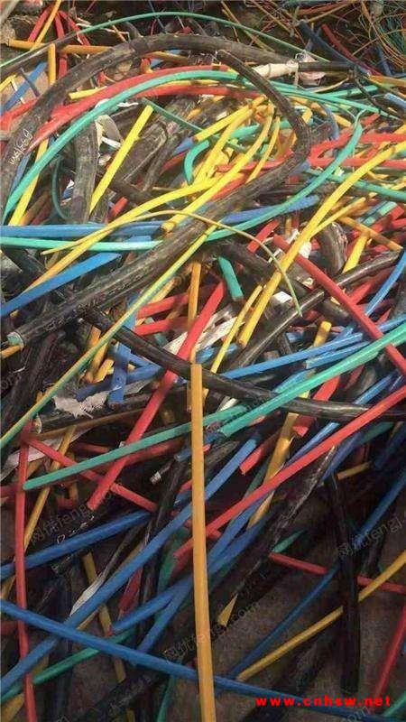 浙江宁波大量回收废旧电线