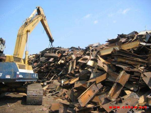 浙江宁波大量回收废钢铁