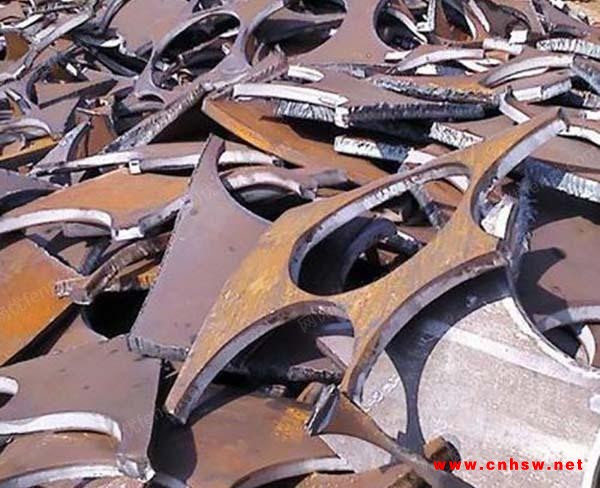 江苏南京长期大量回收一批工厂废铁边角料