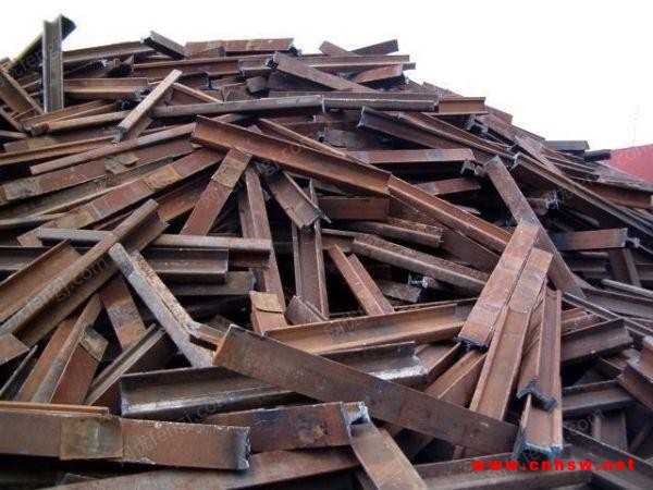 湖南地区大量回收工地废钢100吨