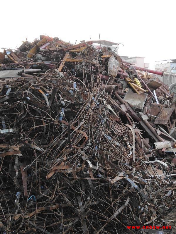 贵州长期高价回收废铁1000吨