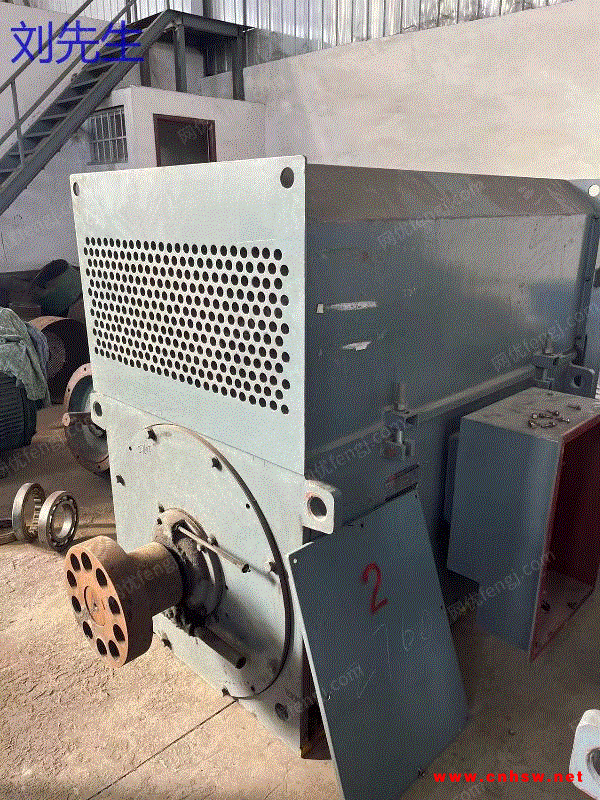 优惠价出售二手YXKK40-4/355KW/10000V高压三相异步电动机图1
