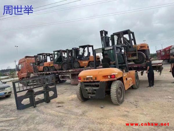 23年继续大量收购进口产品压路机挖掘机，摊铺机，平地机，叉车