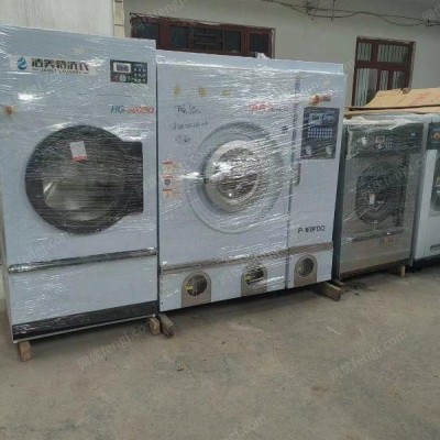 四川出售二手绿洲干洗机，水洗机，烘干机等整套干洗店洗涤设备