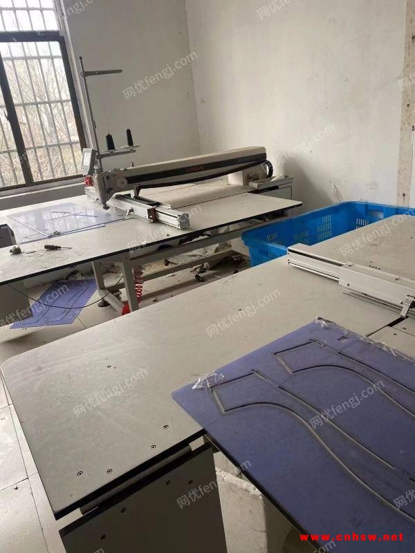 安徽出售二手羽绒服用模版机图1