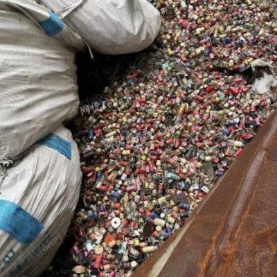 福建泉州专业出售60吨废玻璃和瓶盖