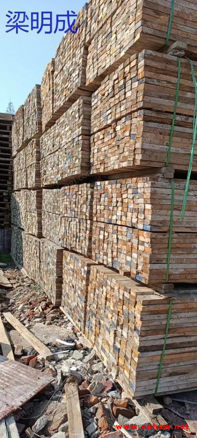苏州大量求购工地建筑方木，模板