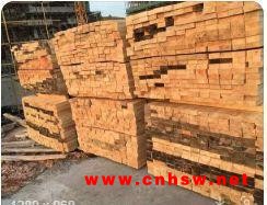 大量回收各种工地建筑方木、模板图1