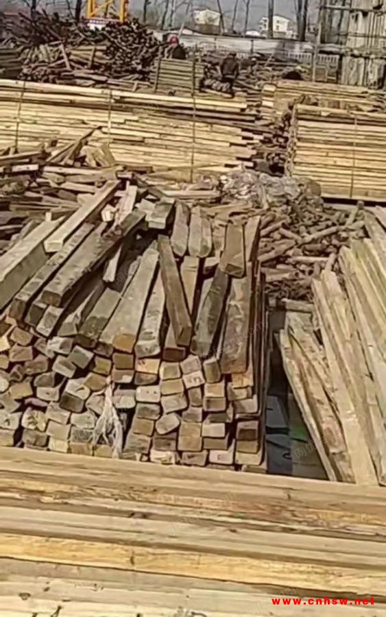求购大量废旧木材
