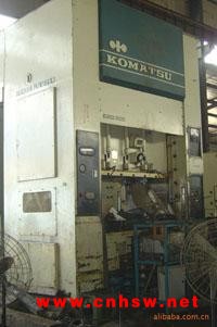 日本小松-300T冲床E2G300图1