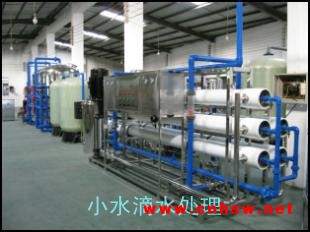反渗透纯水机图1
